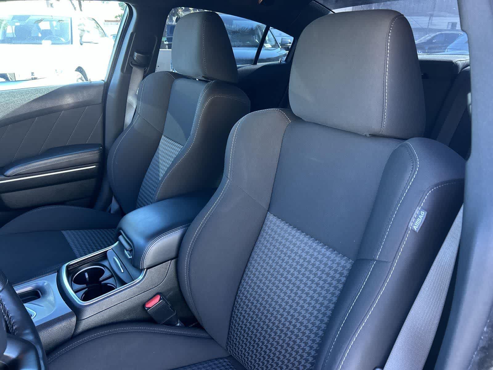 Thumbnail: 2023 Dodge Charger - 25