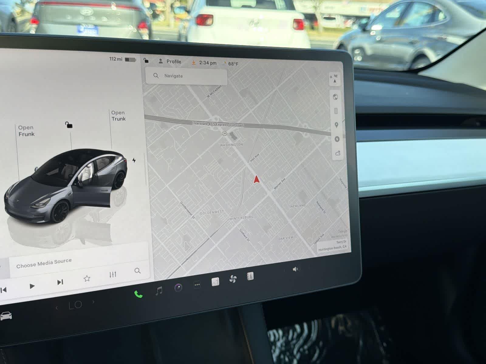 Thumbnail: 2022 Tesla Model 3 - 14