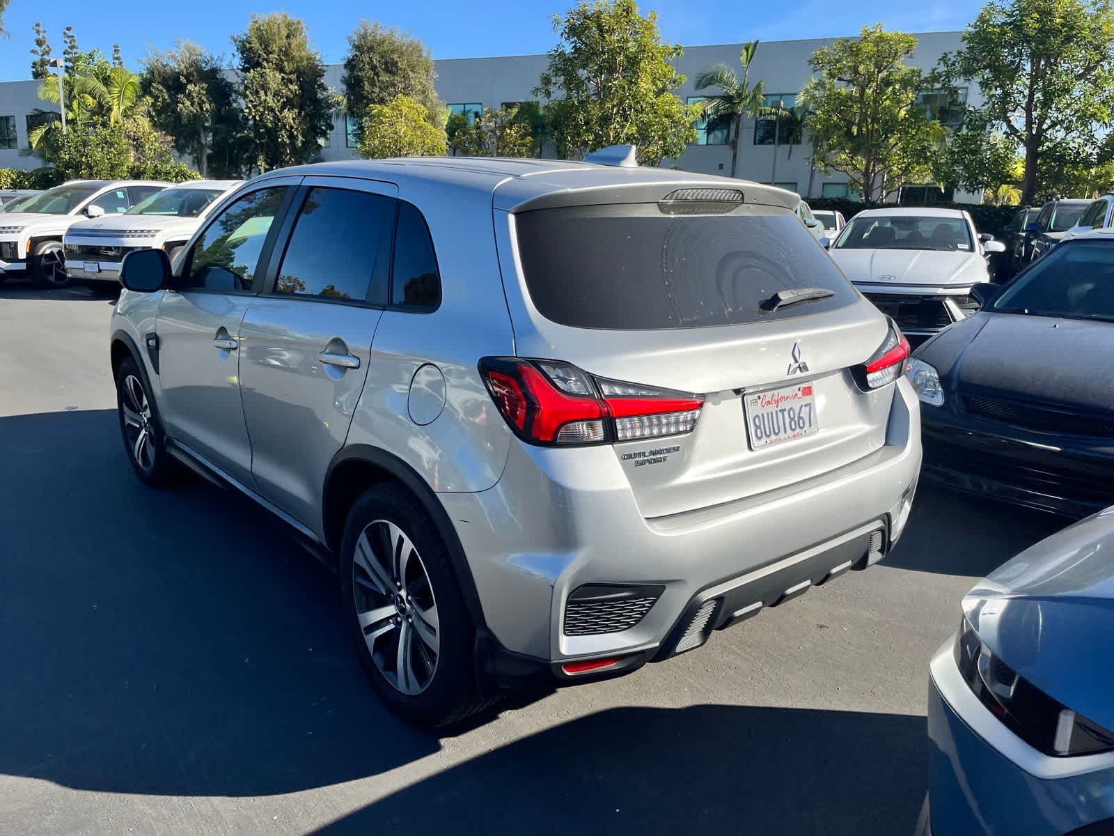 Thumbnail: 2021 Mitsubishi Outlander Sport - 4