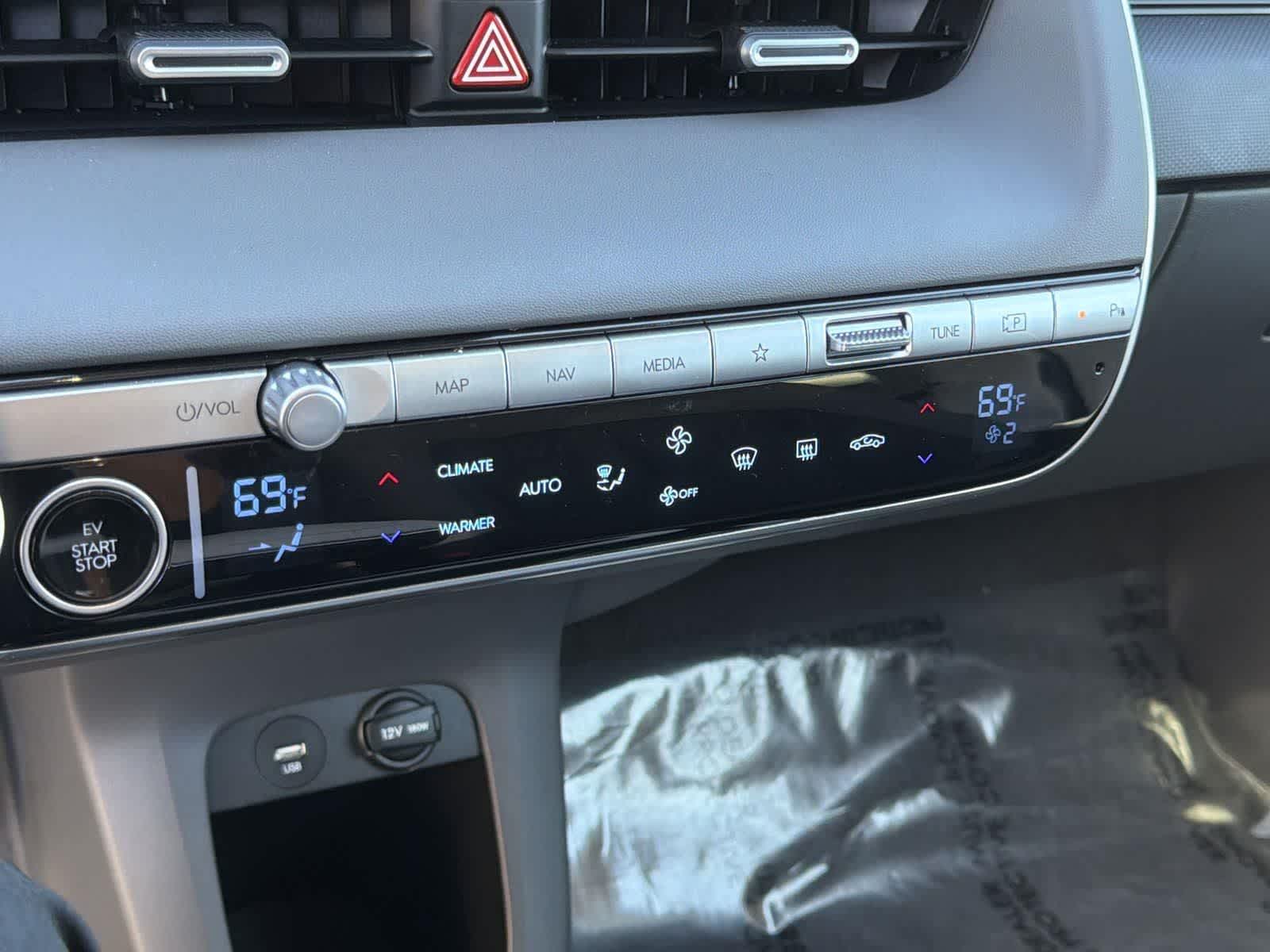 Thumbnail: 2024 Hyundai Ioniq 5 - 15