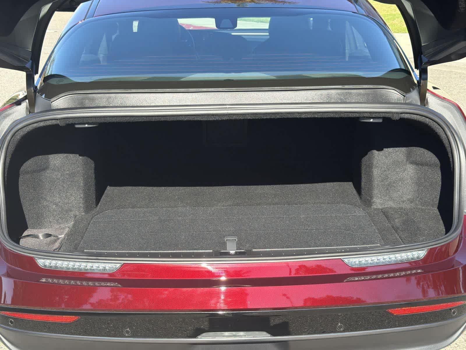 Thumbnail: 2024 Lucid Air - 31