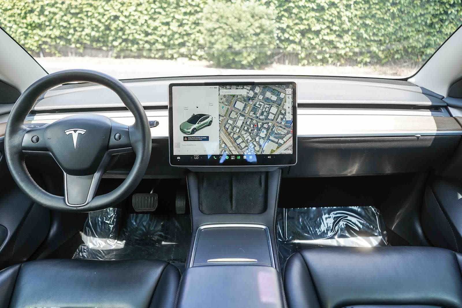 Thumbnail: 2022 Tesla Model 3 - 12