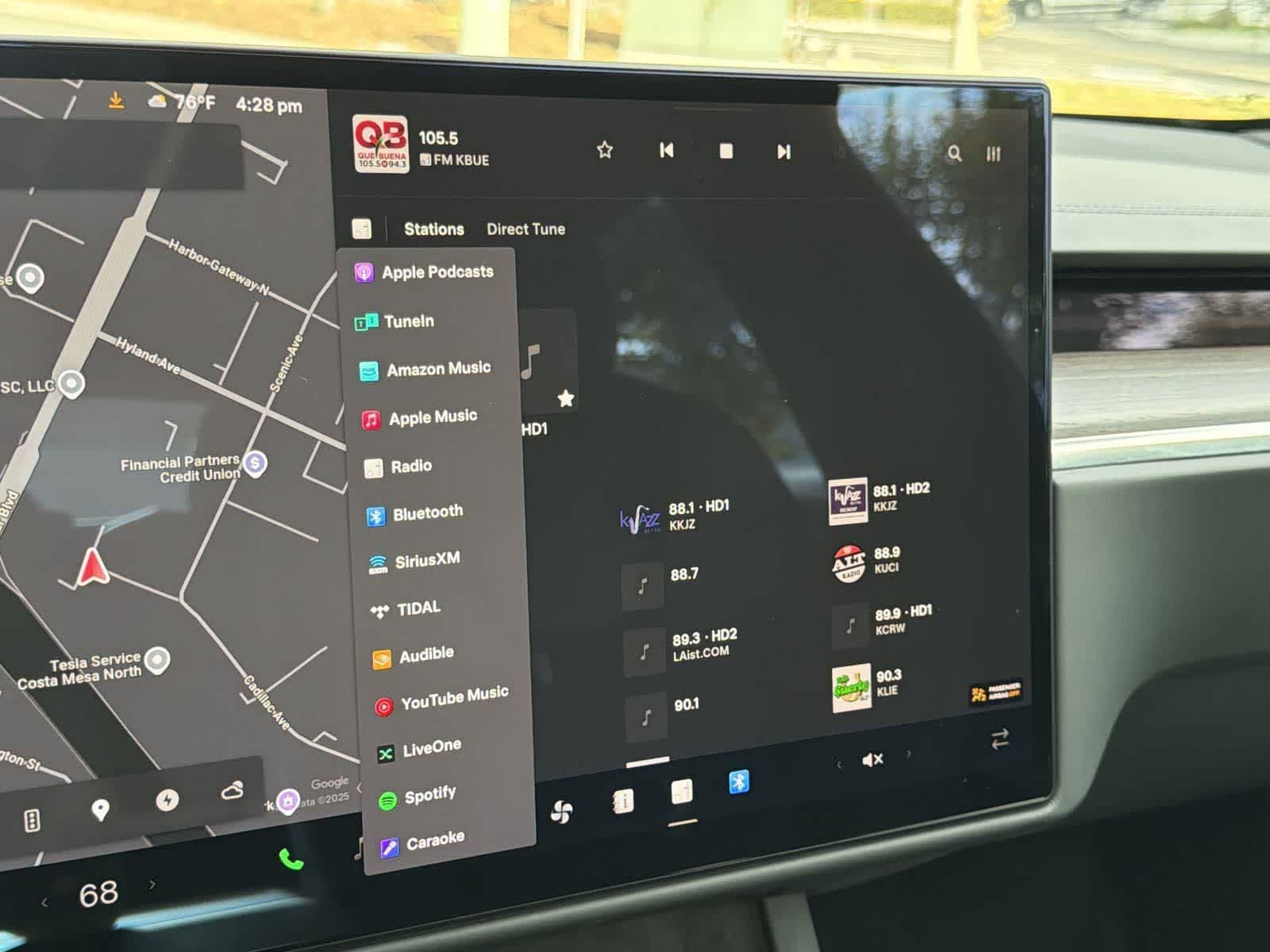 Thumbnail: 2022 Tesla Model S - 16