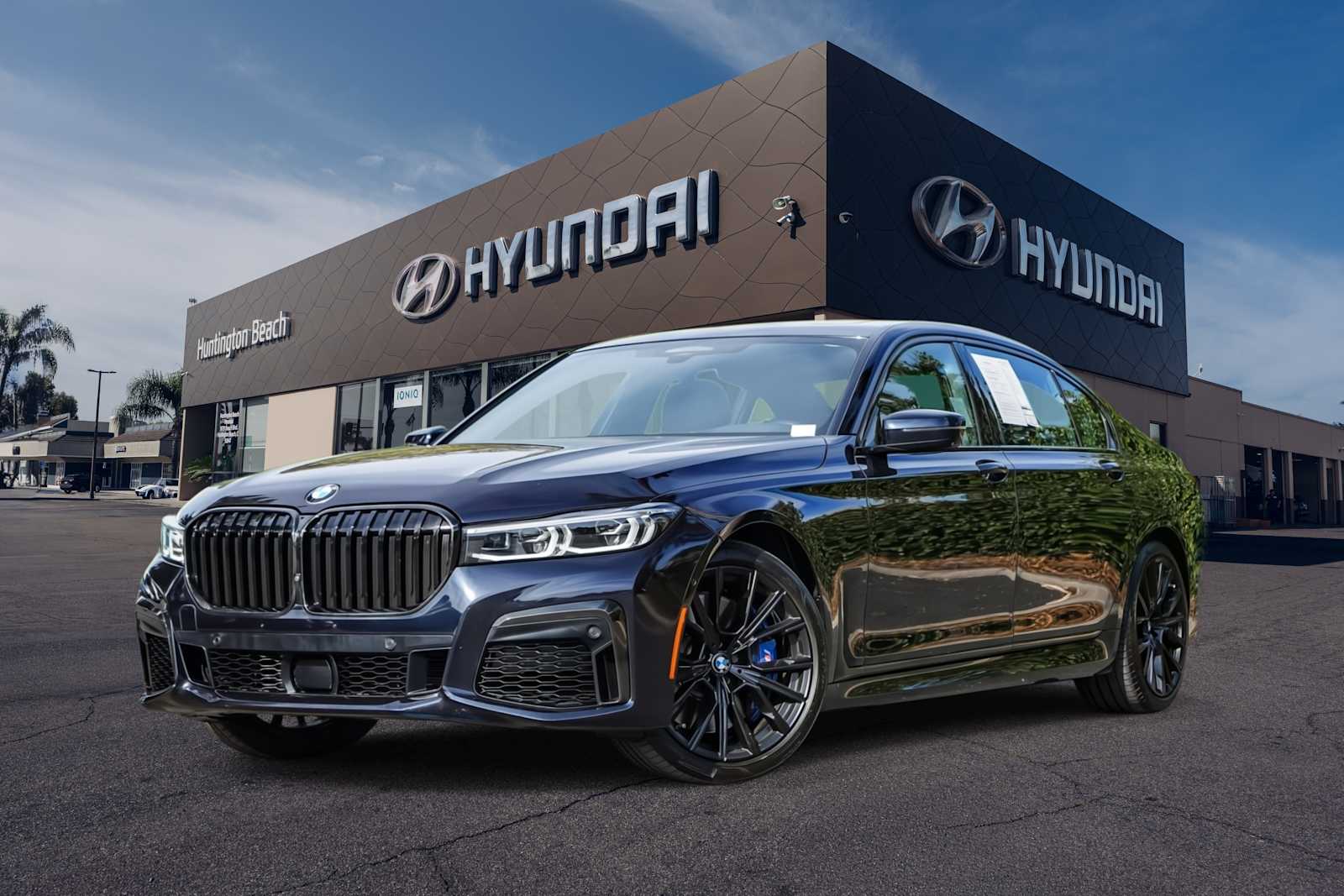 2022 BMW 7 Series 740i's photo