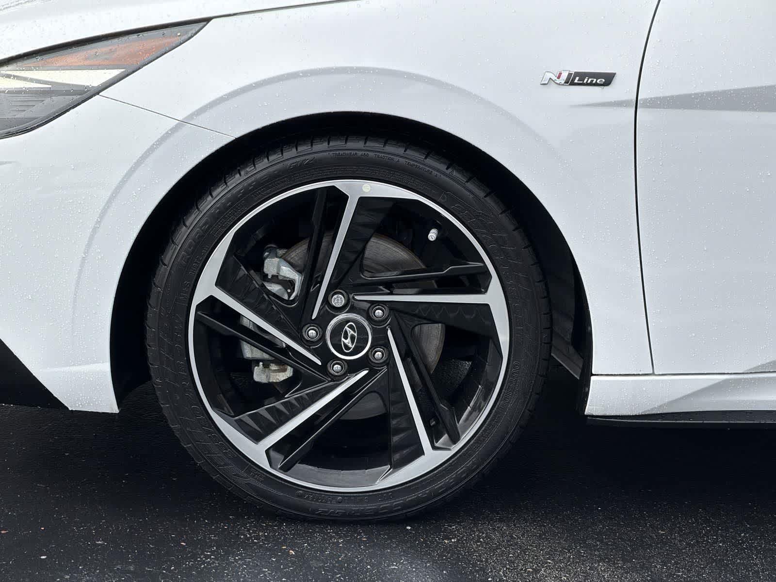 Thumbnail: 2022 Hyundai Elantra - 35