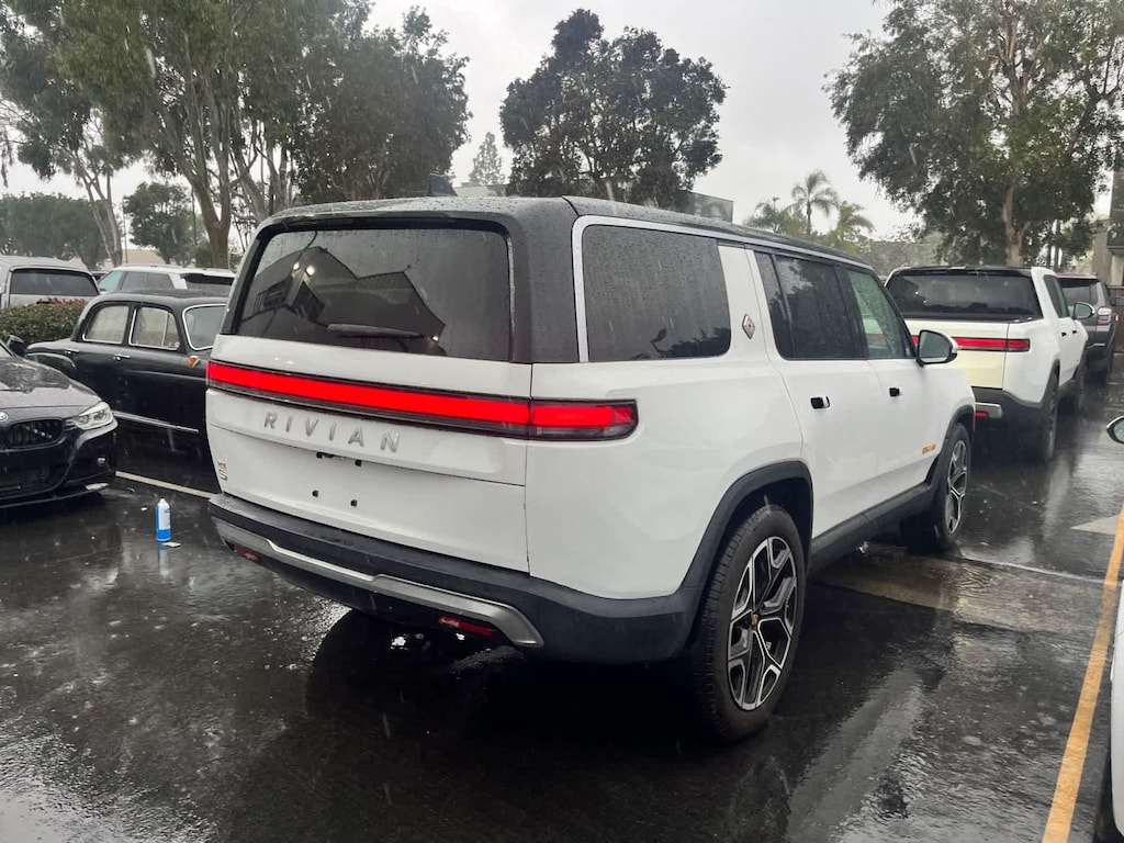 Used 2022 Rivian R1S Launch Edition SUV