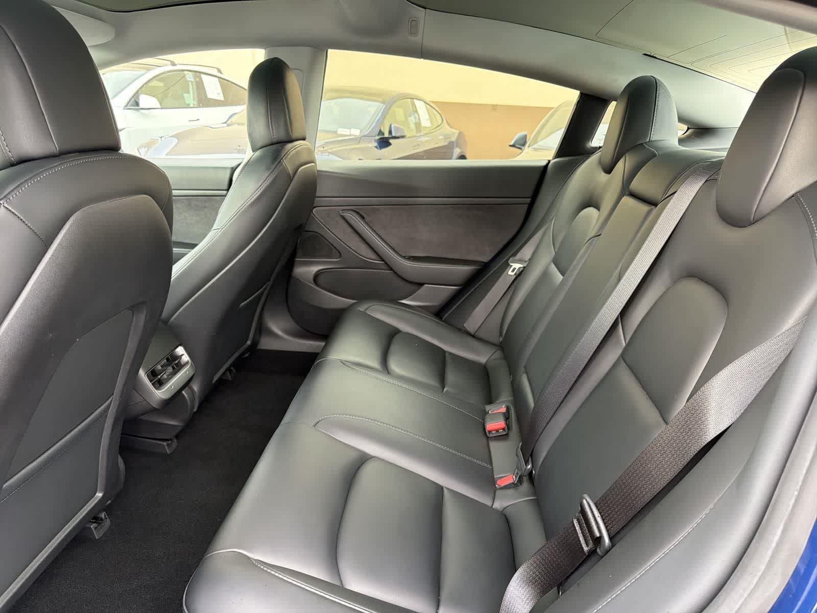 Thumbnail: 2020 Tesla Model 3 - 28