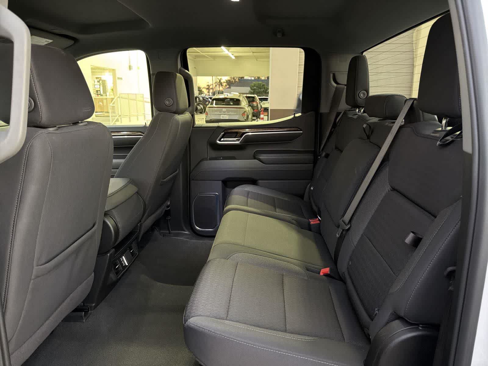 Thumbnail: 2024 GMC Sierra 1500 - 28