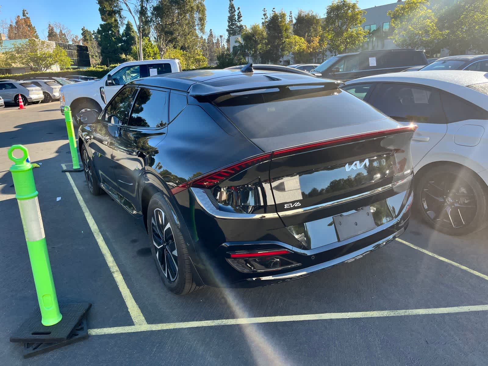 Thumbnail: 2024 Kia EV6 - 4