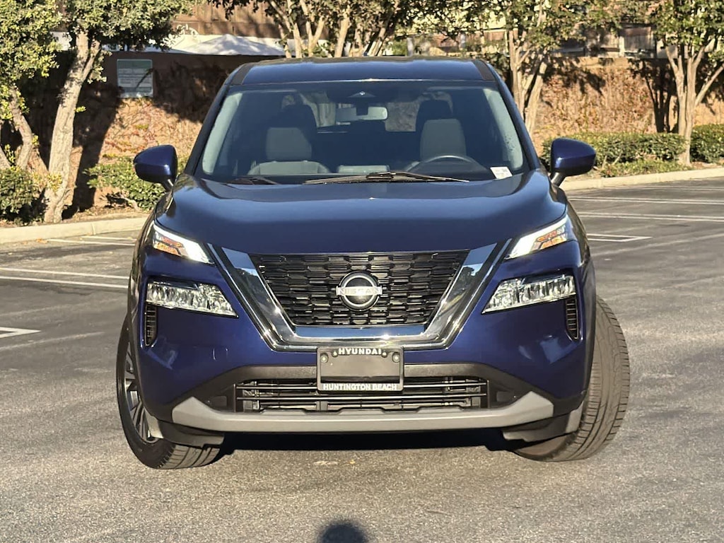 Used 2023 Nissan Rogue SV SUV