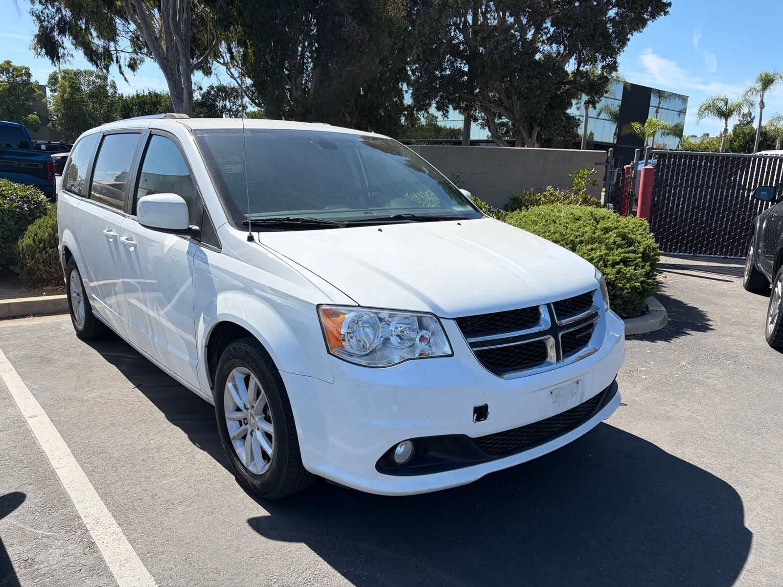 Used 2019 Dodge Grand Caravan SXT with VIN 2C4RDGCG4KR748546 for sale in Huntington Beach, CA