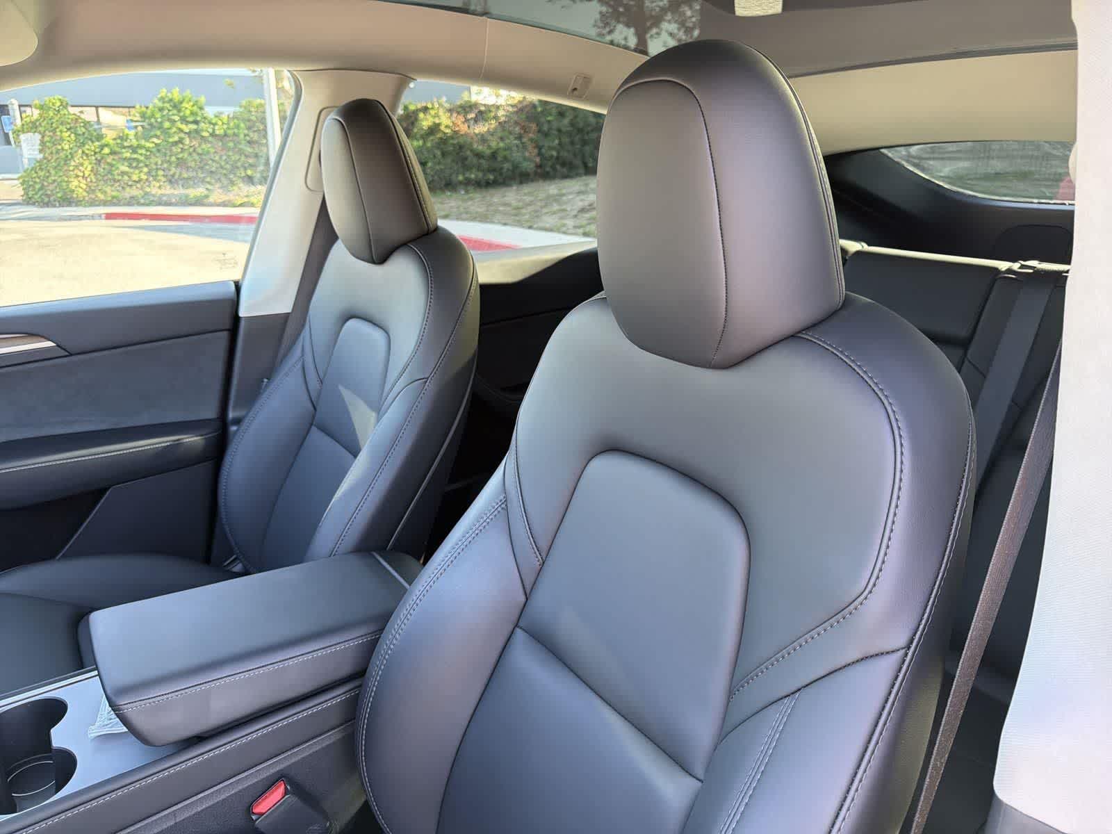 Thumbnail: 2023 Tesla Model Y - 27