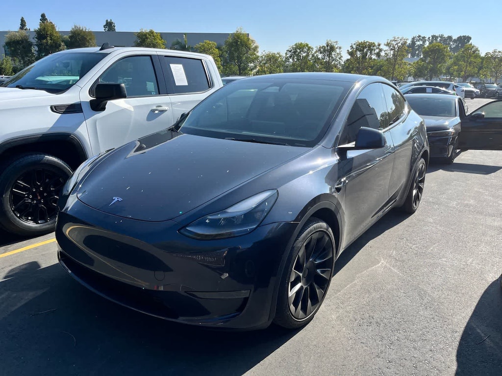 Used 2024 Tesla Model Y Long Range SUV