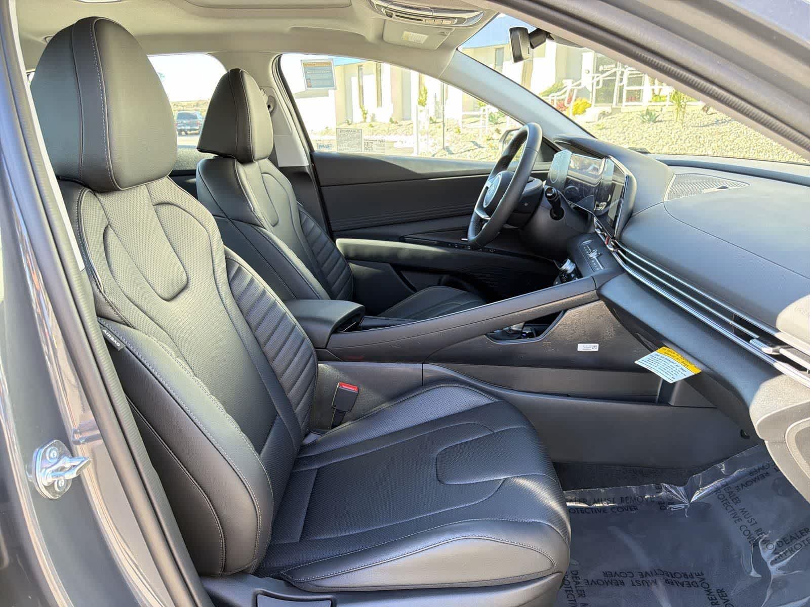 Thumbnail: 2025 Hyundai Elantra - 34