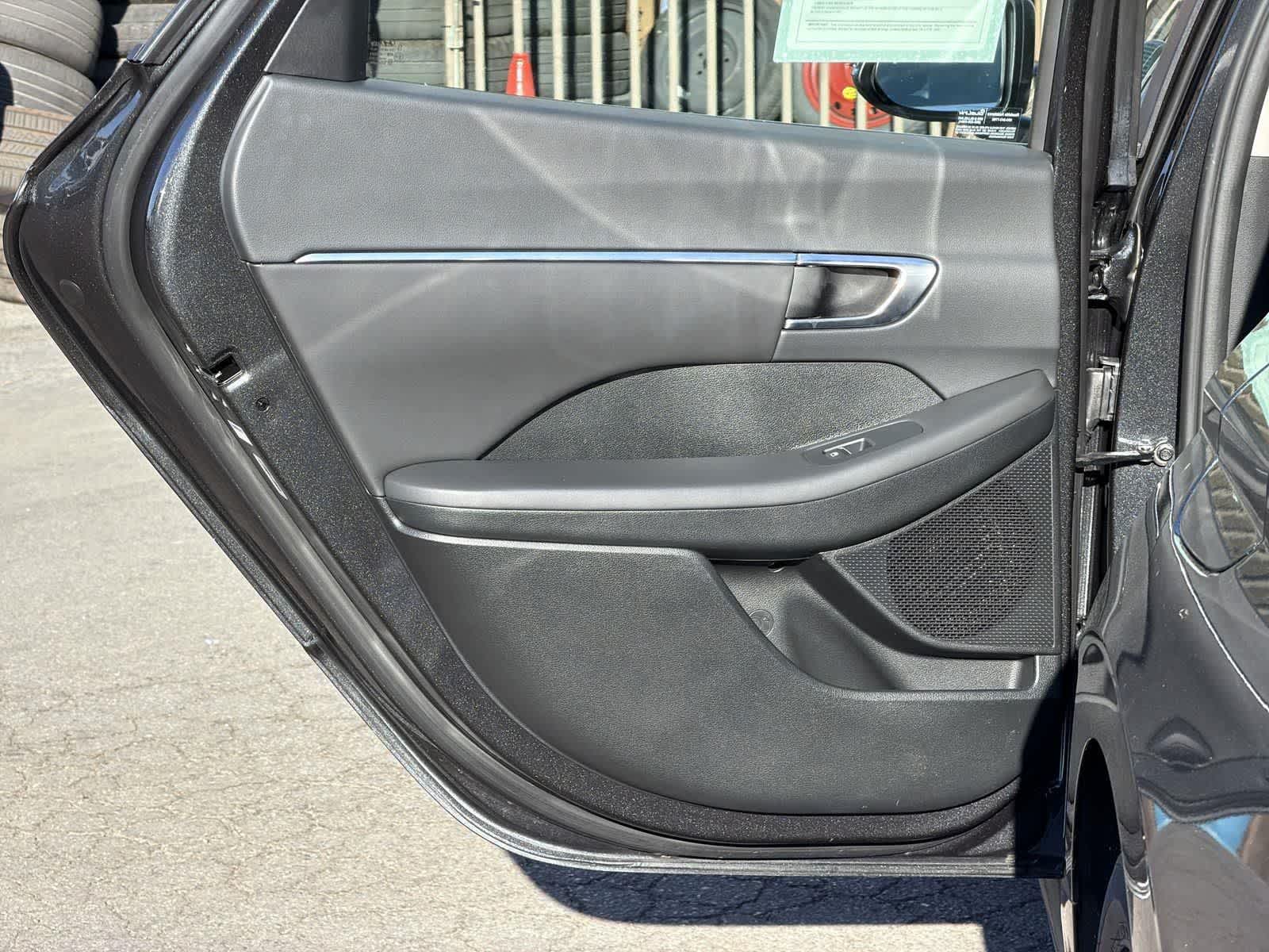 Thumbnail: 2023 Hyundai Sonata - 29