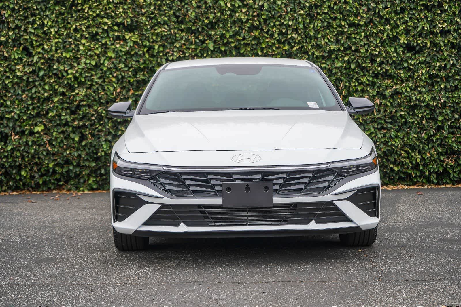 Thumbnail: 2026 Hyundai Elantra - 2