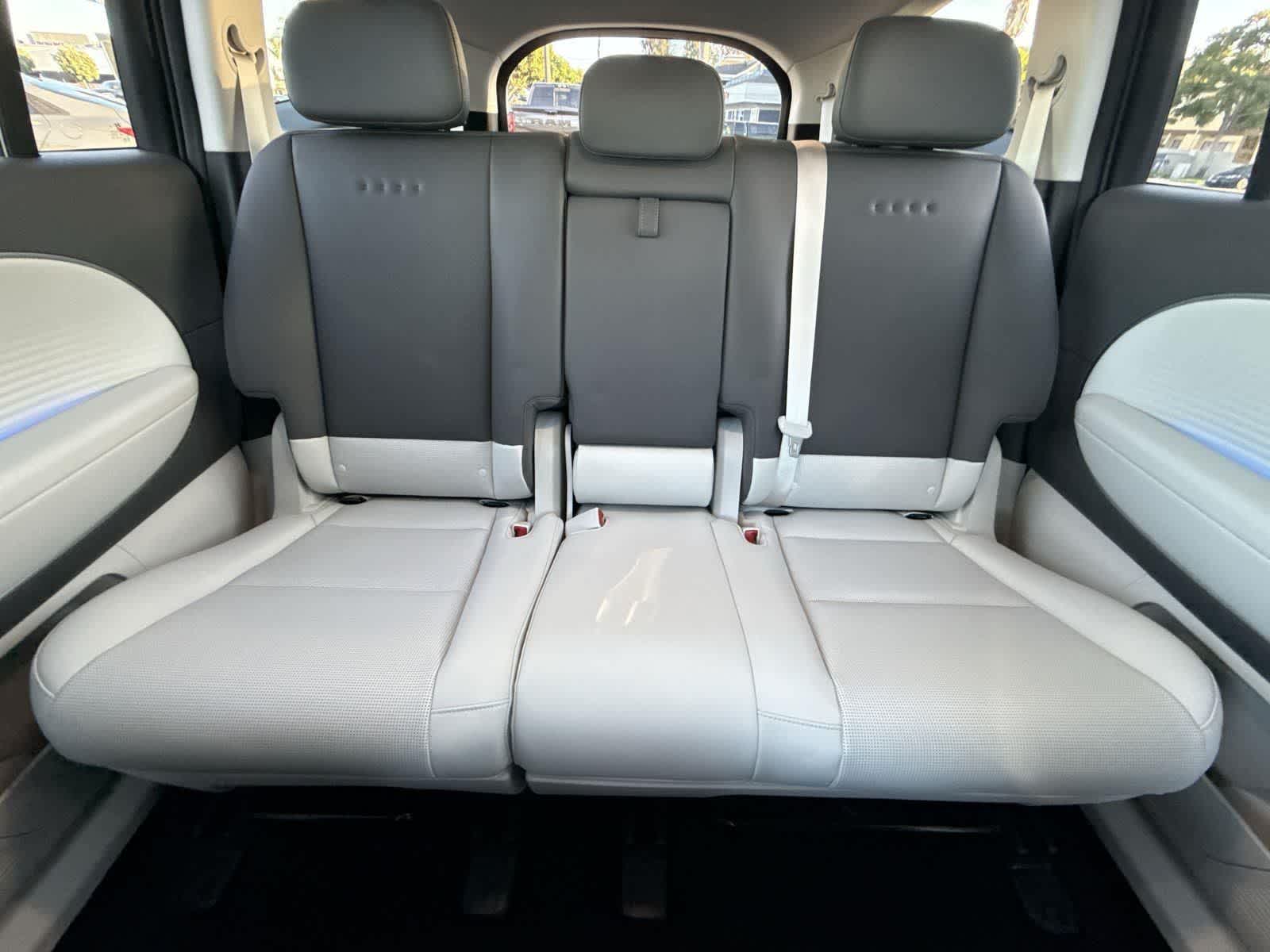 Thumbnail: 2026 Hyundai Ioniq - 9