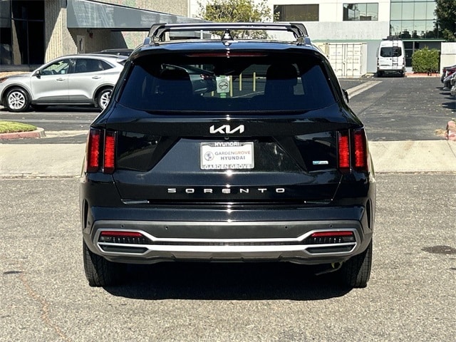 Thumbnail: 2022 Kia Sorento - 5