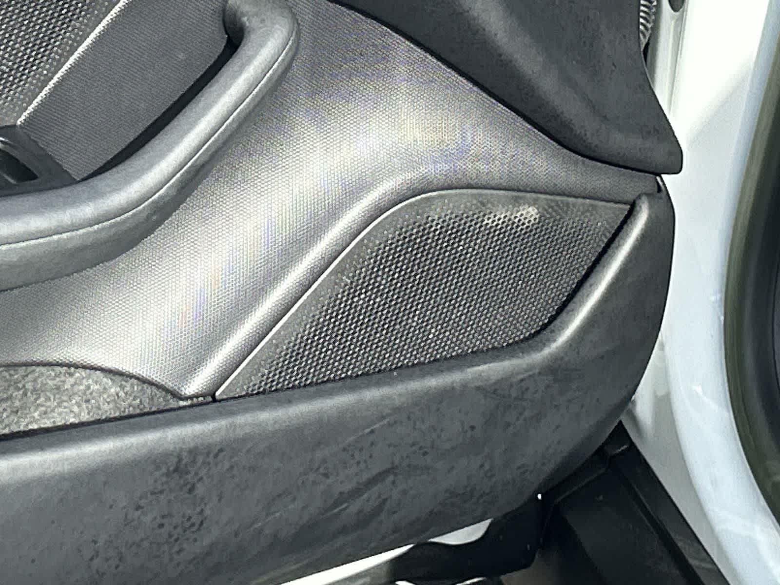 Thumbnail: 2023 Porsche Taycan - 24