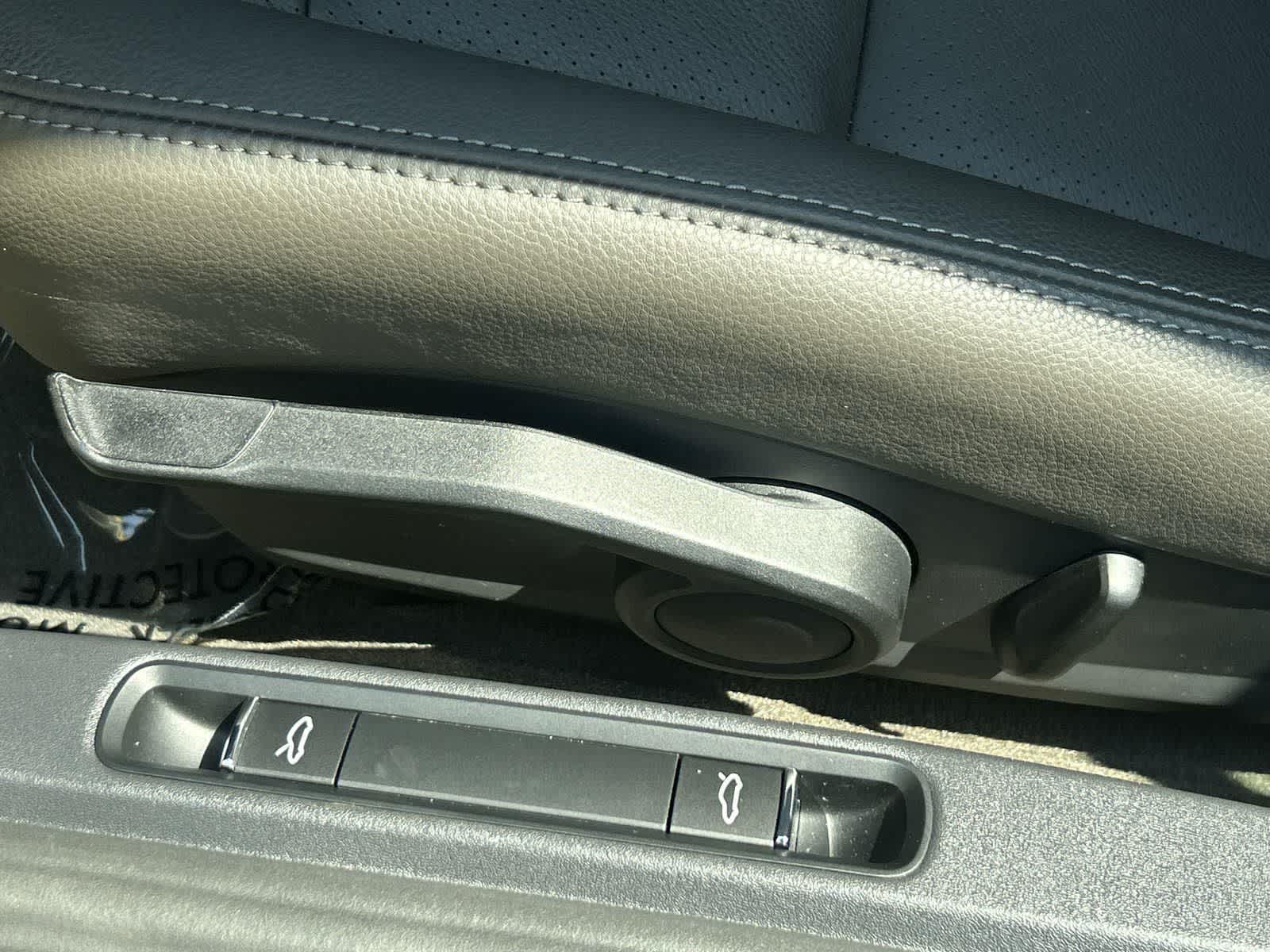 Thumbnail: 2024 Porsche 718 Cayman - 28