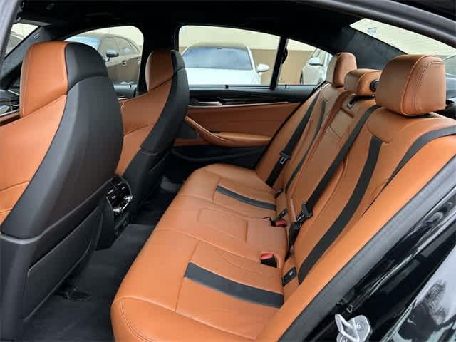Thumbnail: 2023 BMW M5 - 34