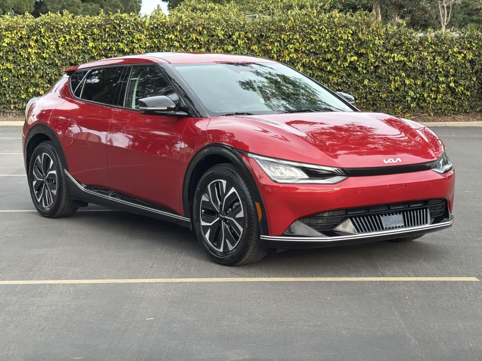 Thumbnail: 2023 Kia EV6 - 8