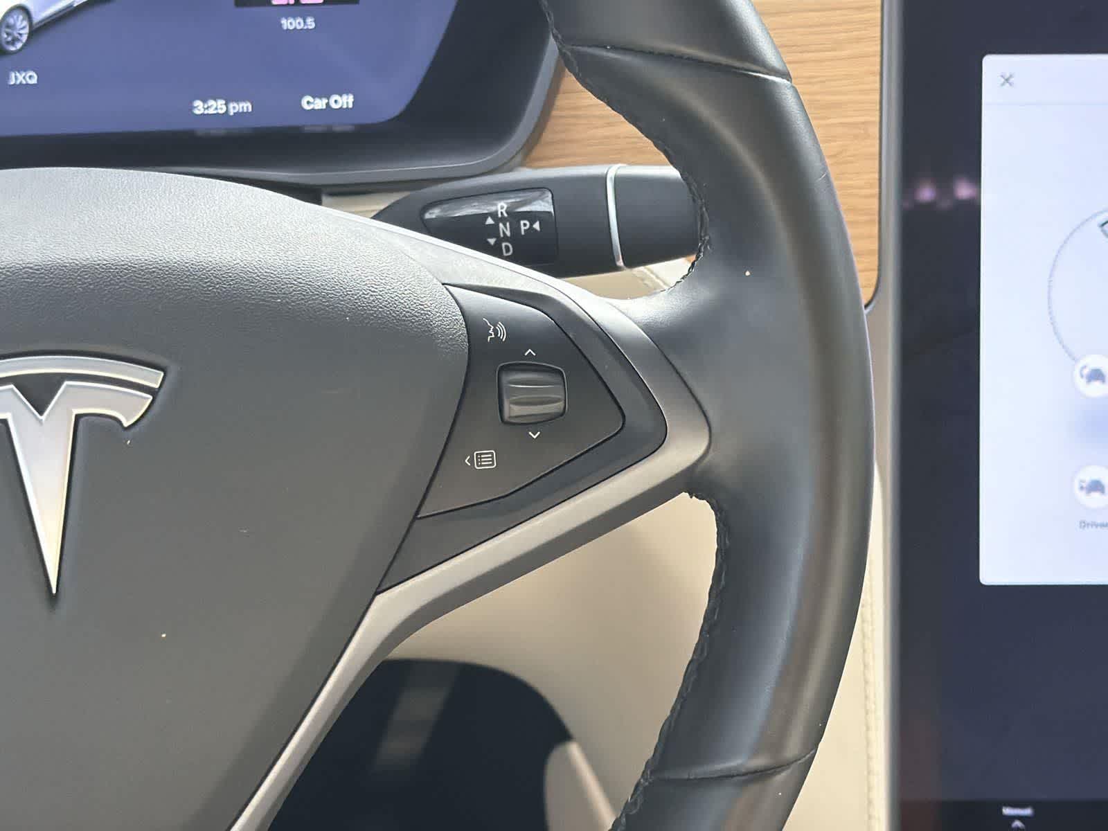 Thumbnail: 2018 Tesla Model X - 14