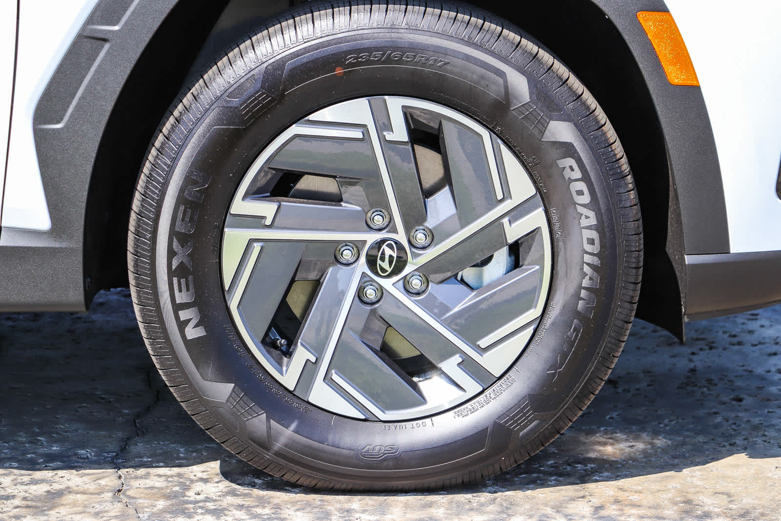 2026 Hyundai Tucson SE - Photo 11
