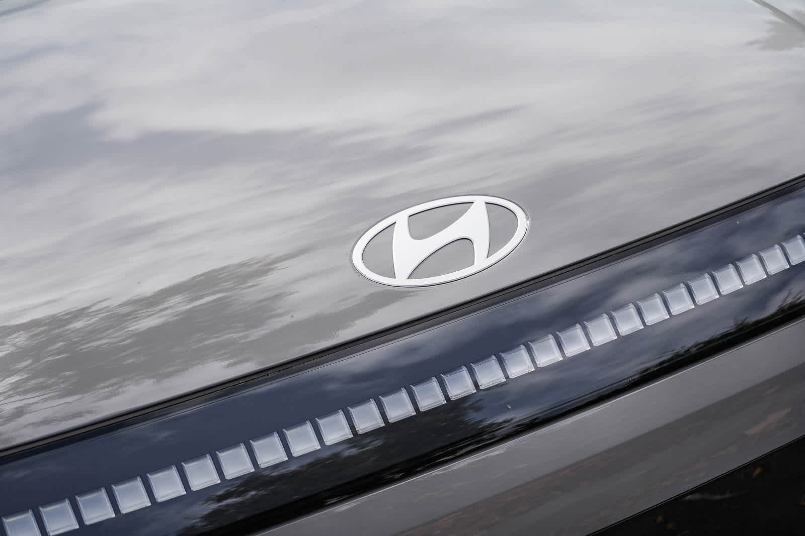 Thumbnail: 2026 Hyundai Ioniq - 11