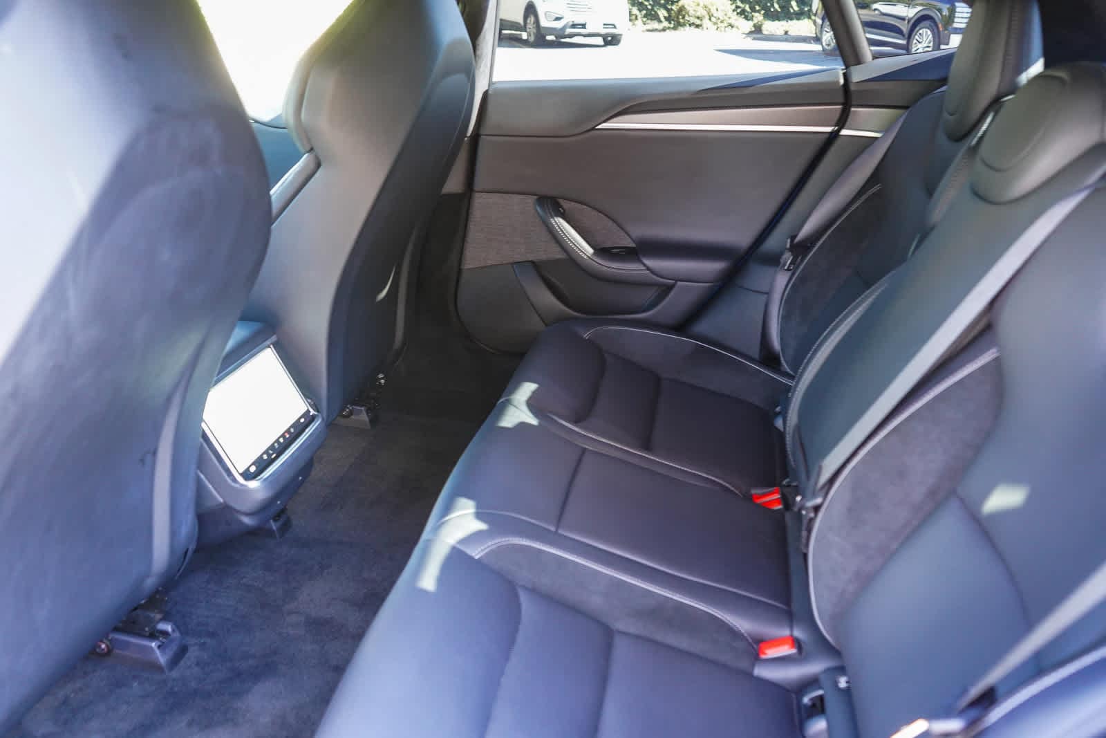 Thumbnail: 2024 Tesla Model S - 16