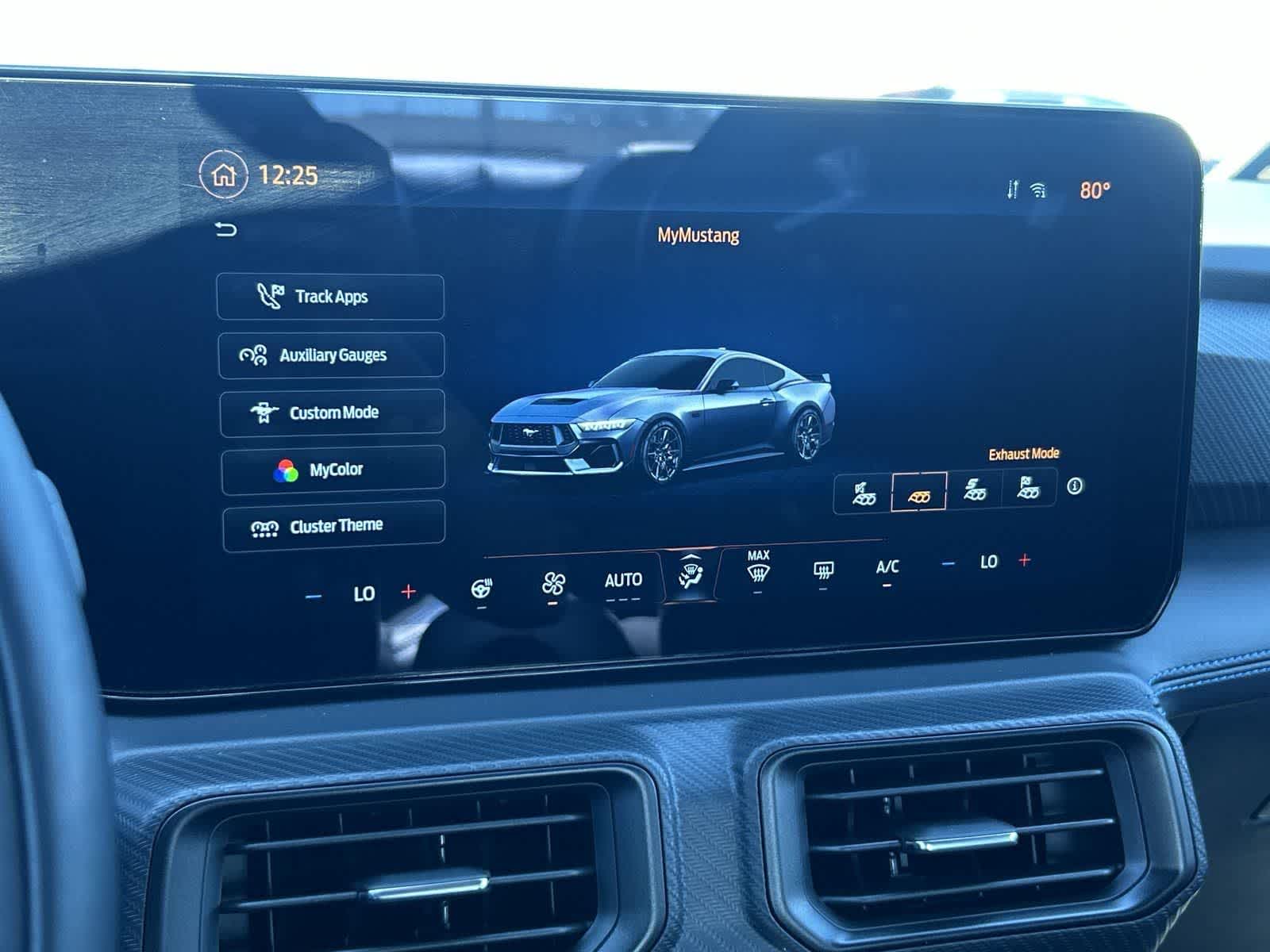 Thumbnail: 2024 Ford Mustang - 23