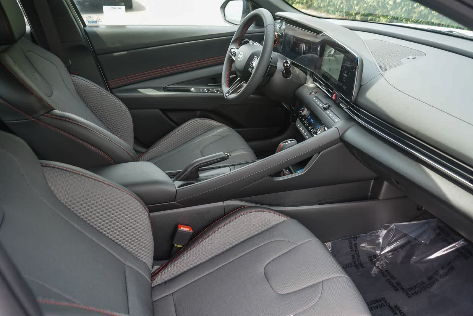 Thumbnail: 2026 Hyundai Elantra - 17