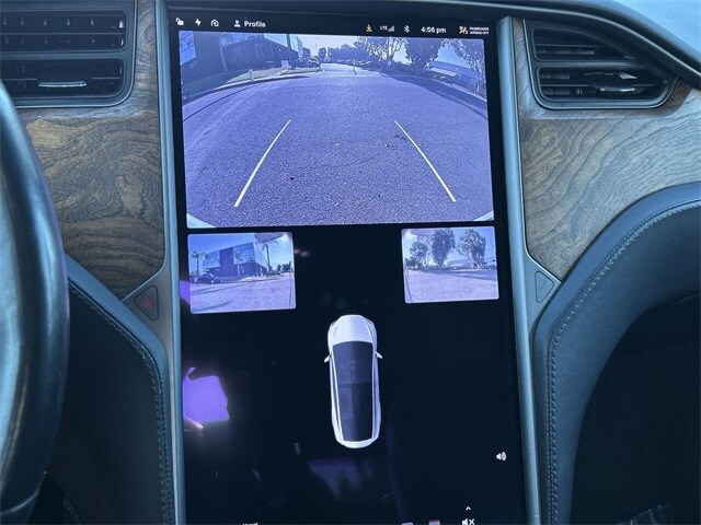 Thumbnail: 2020 Tesla Model X - 19