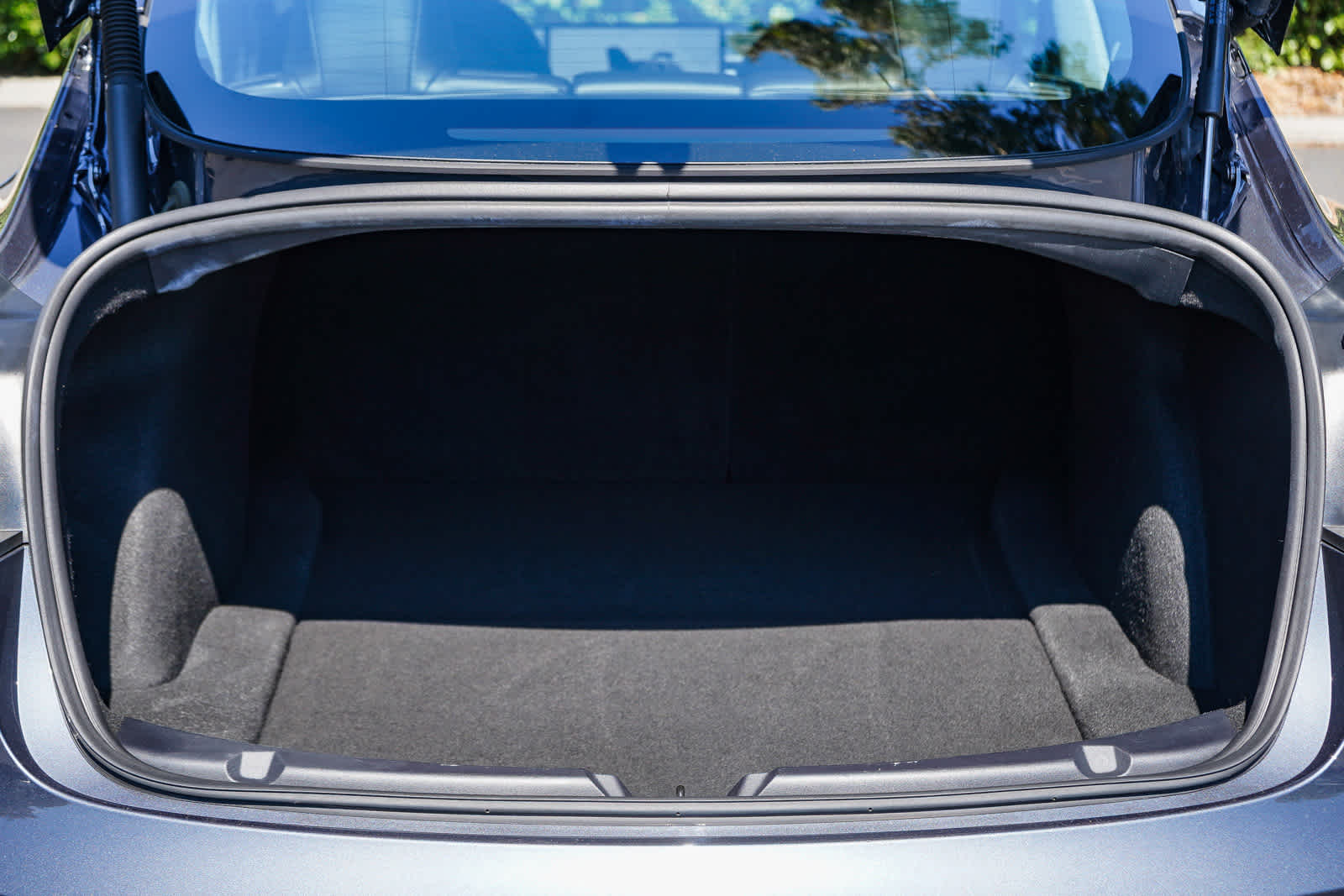 Thumbnail: 2023 Tesla Model 3 - 24