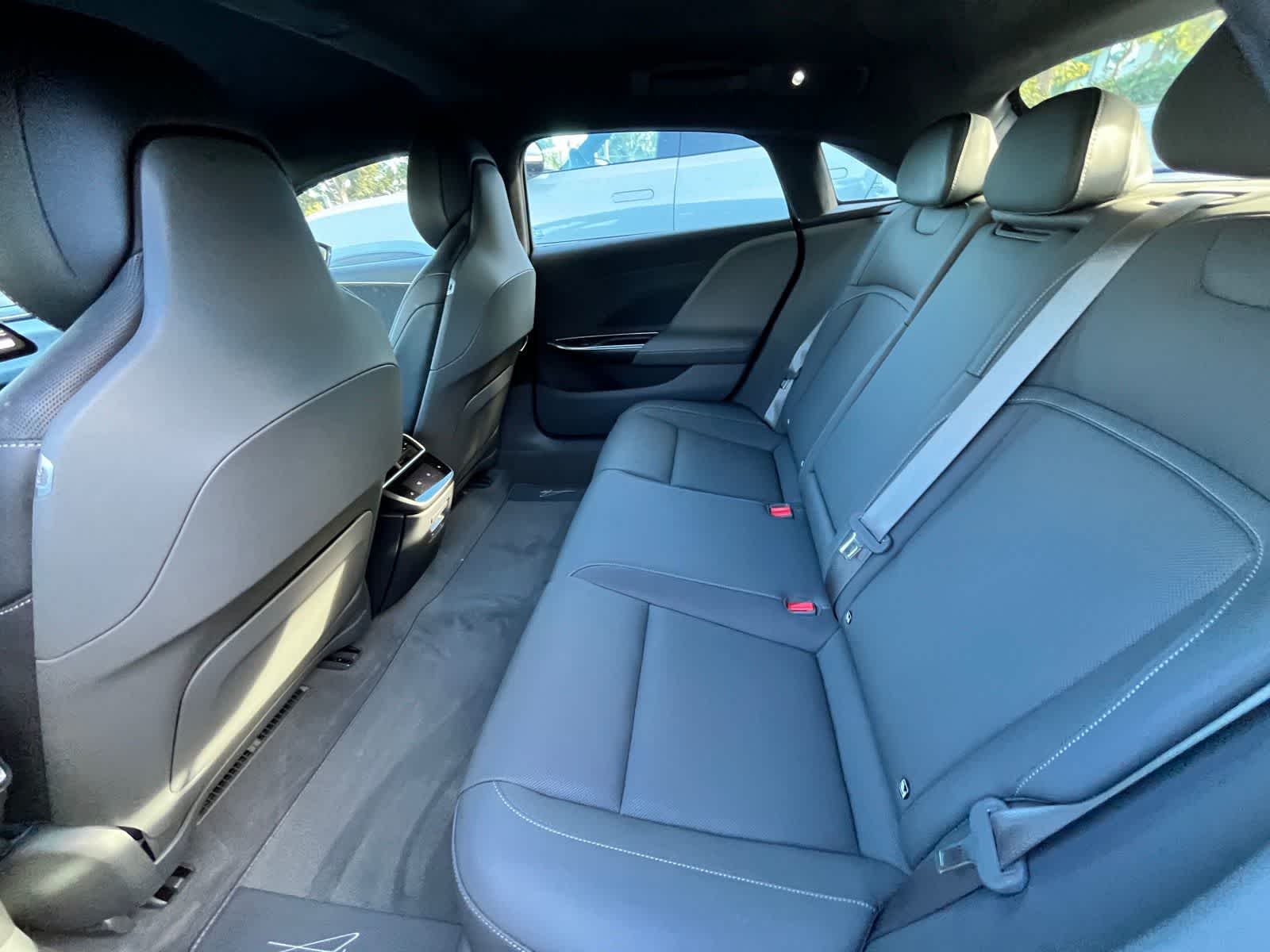 Thumbnail: 2024 Lucid Air - 5