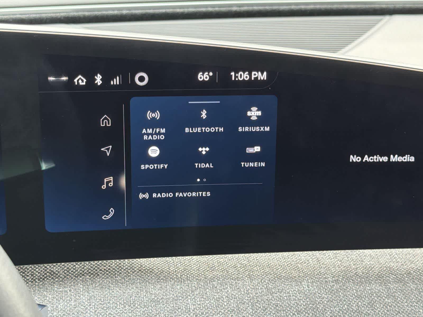 Thumbnail: 2024 Lucid Air - 19