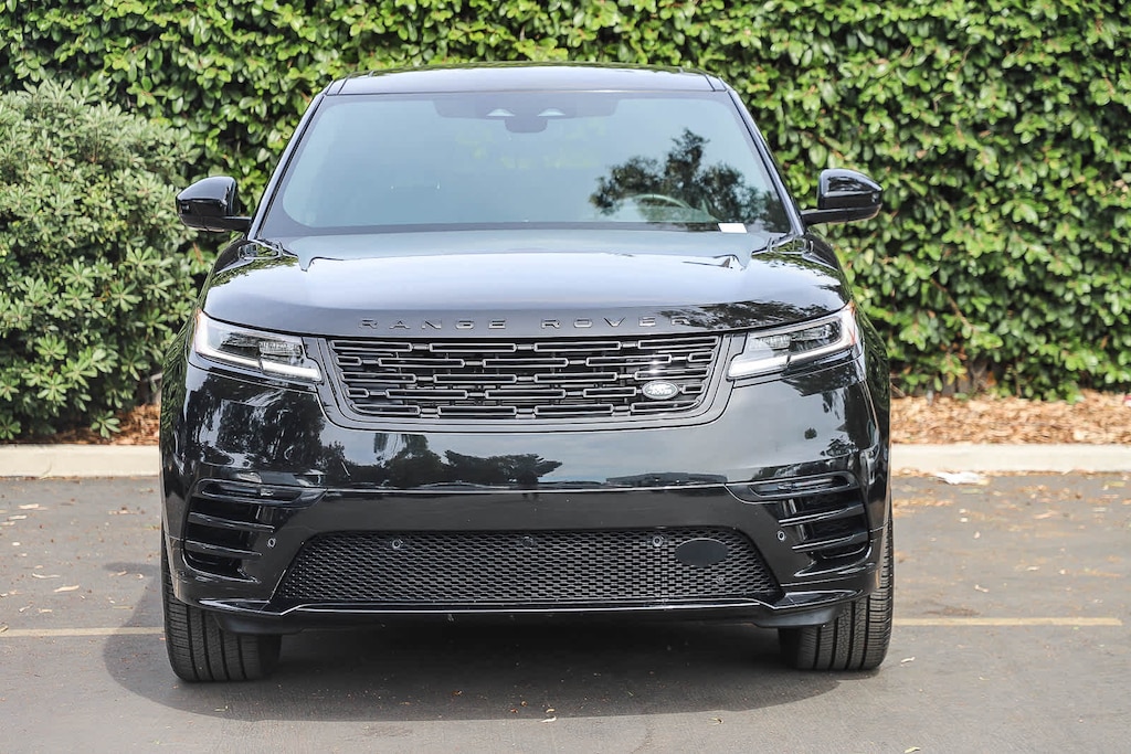 Used 2024 Land Rover Range Rover Velar Dynamic SE SUV