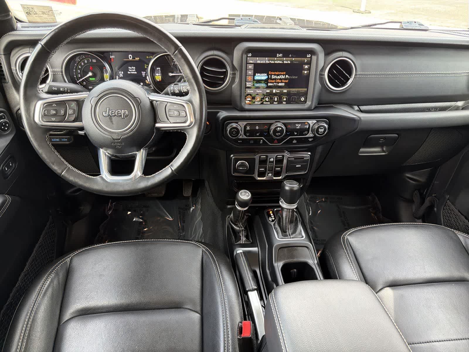 Thumbnail: 2022 Jeep Wrangler - 9