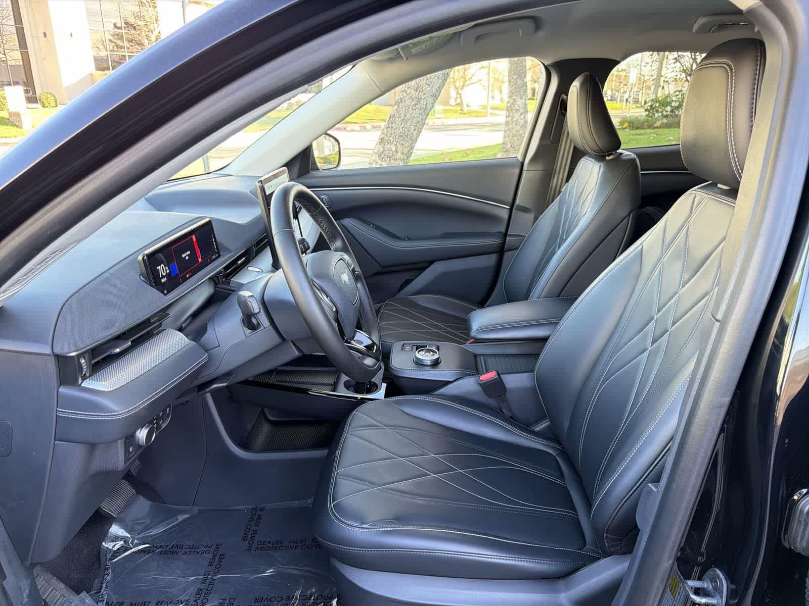 Thumbnail: 2022 Ford Mustang Mach-E - 22