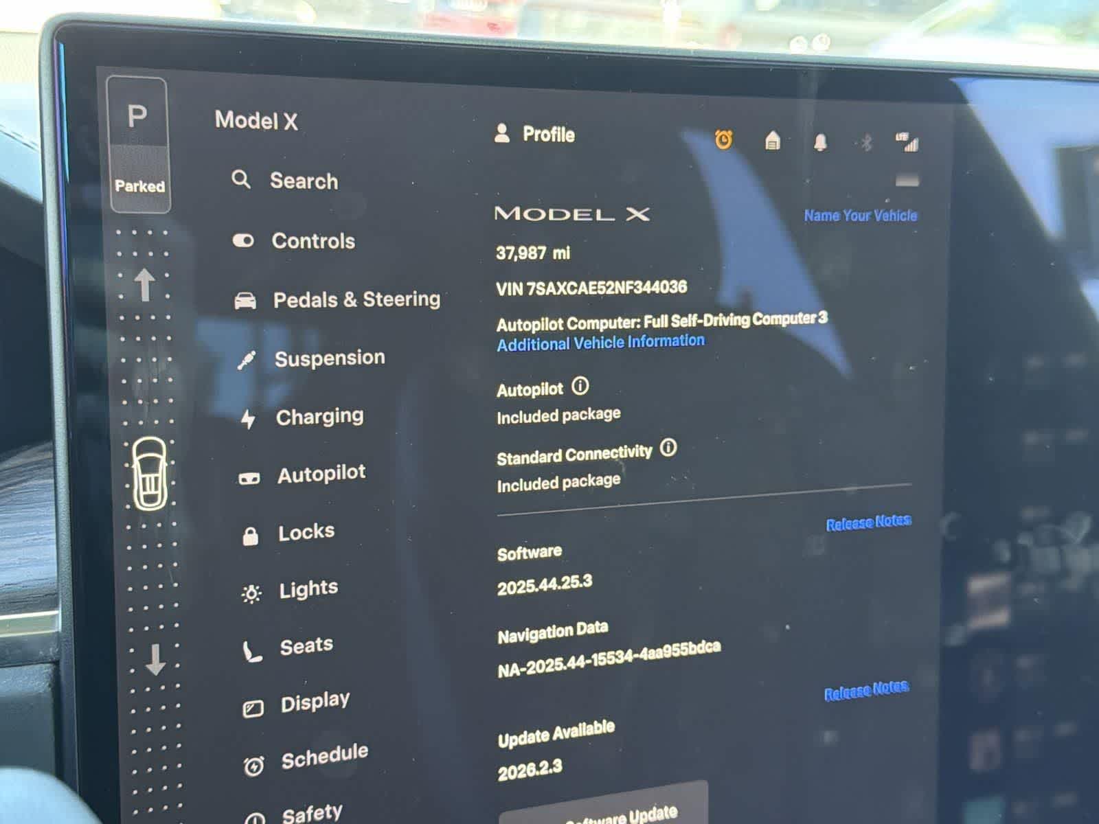 Thumbnail: 2022 Tesla Model X - 20