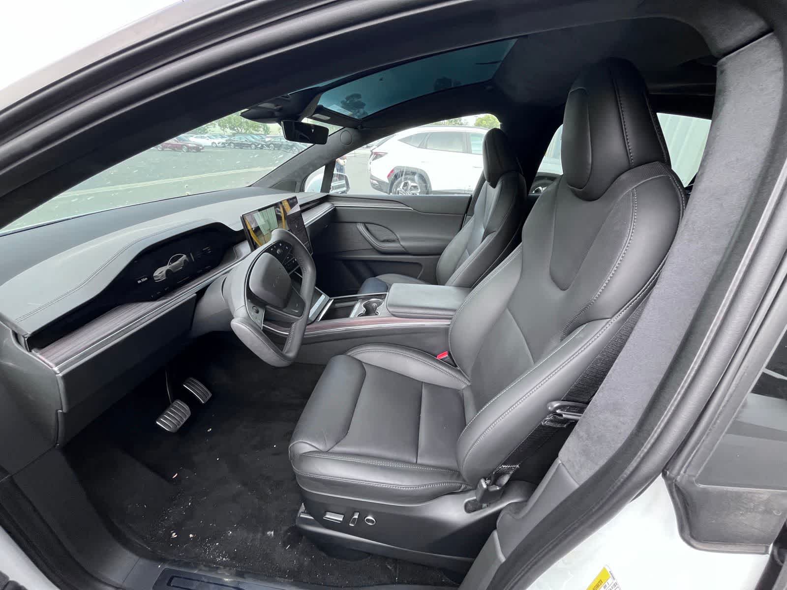 Thumbnail: 2024 Tesla Model X - 7