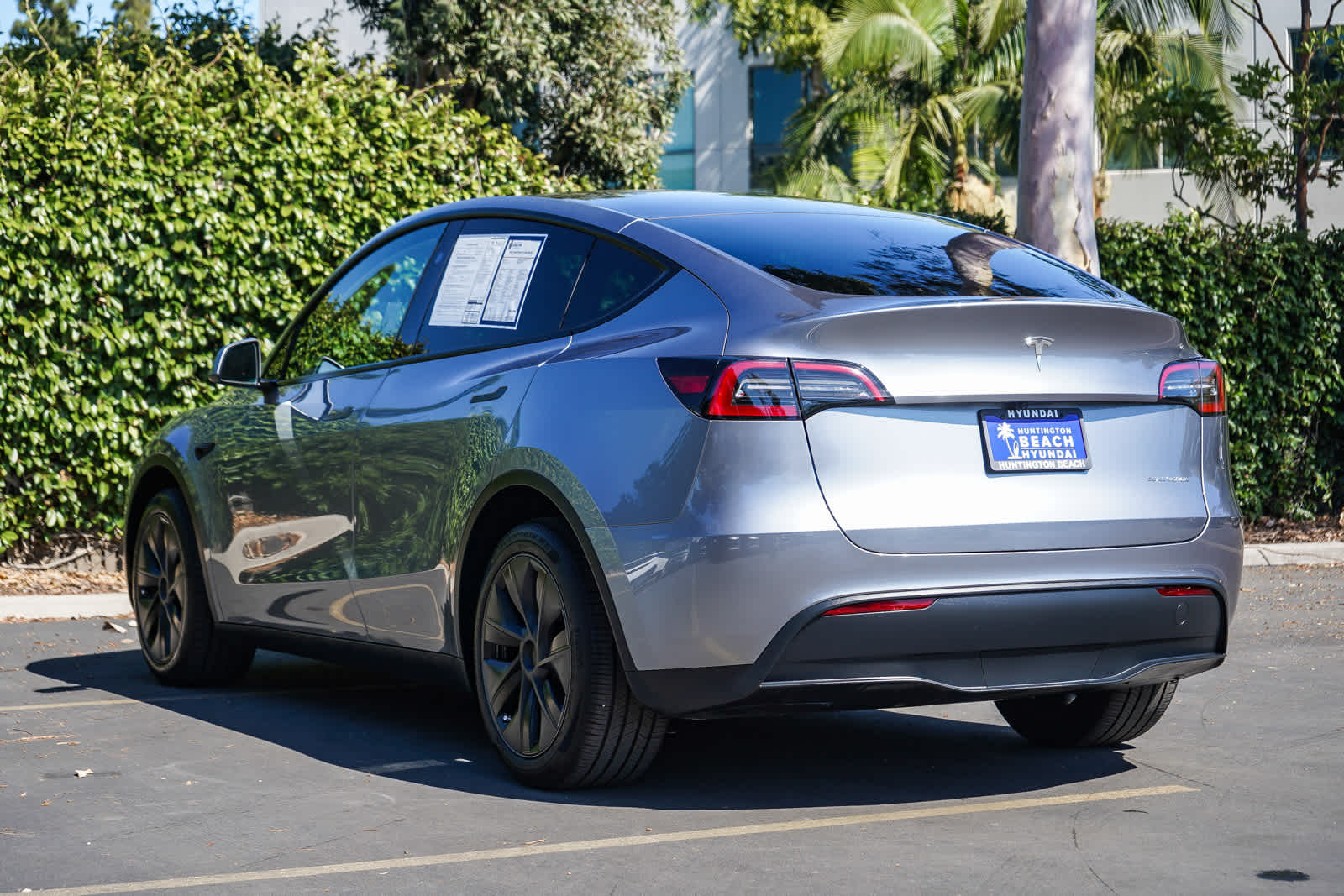 Thumbnail: 2025 Tesla Model Y - 4
