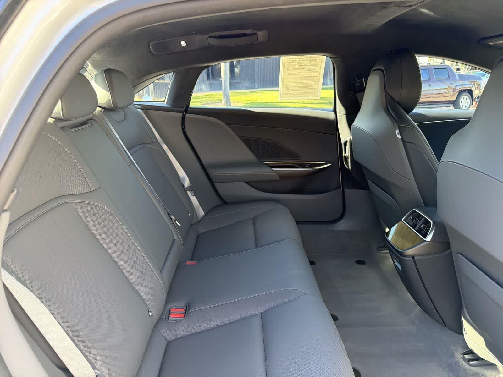 Thumbnail: 2024 Lucid Air - 31