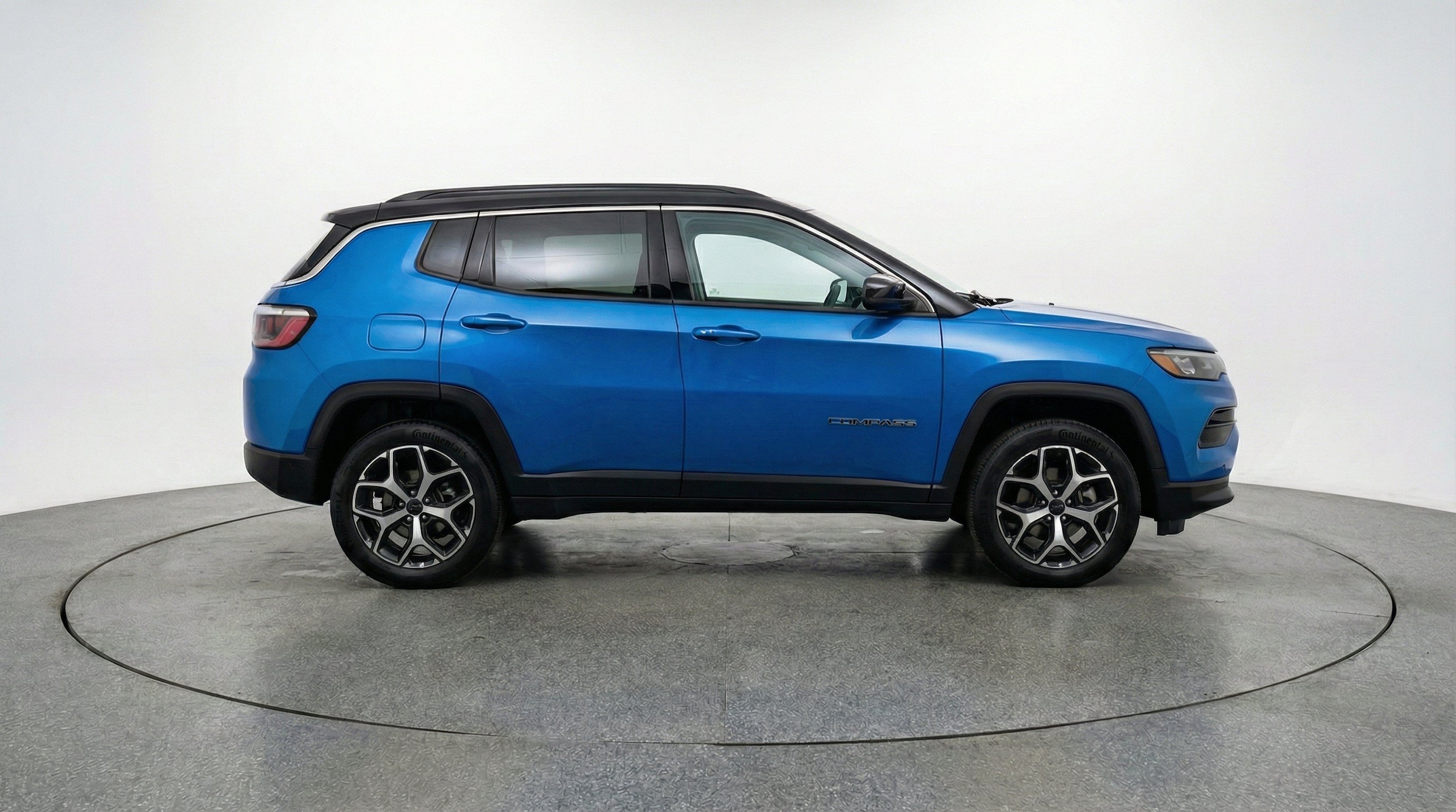 Thumbnail: 2025 Jeep Compass - 11