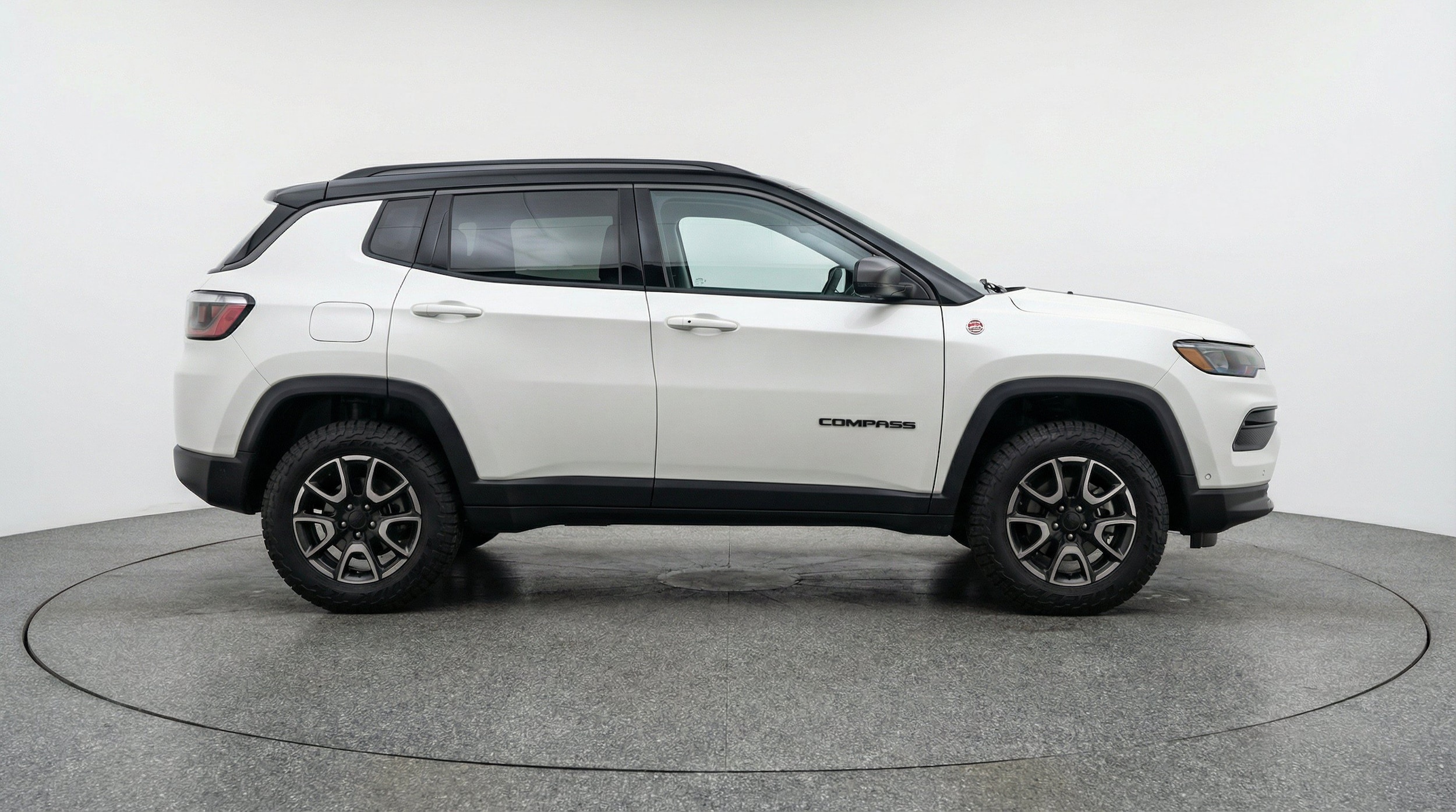 Thumbnail: 2025 Jeep Compass - 11