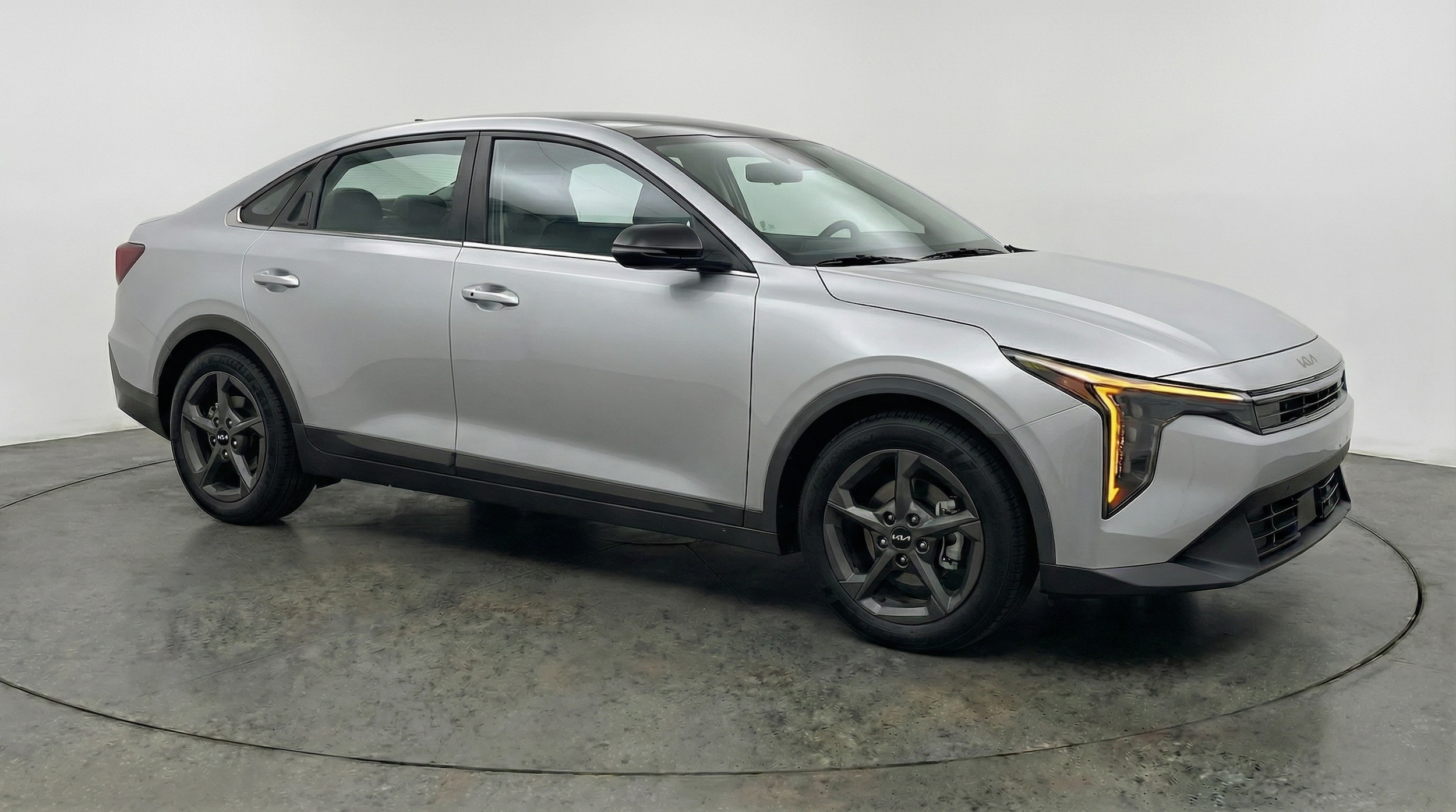Thumbnail: 2026 Kia K4 - 1
