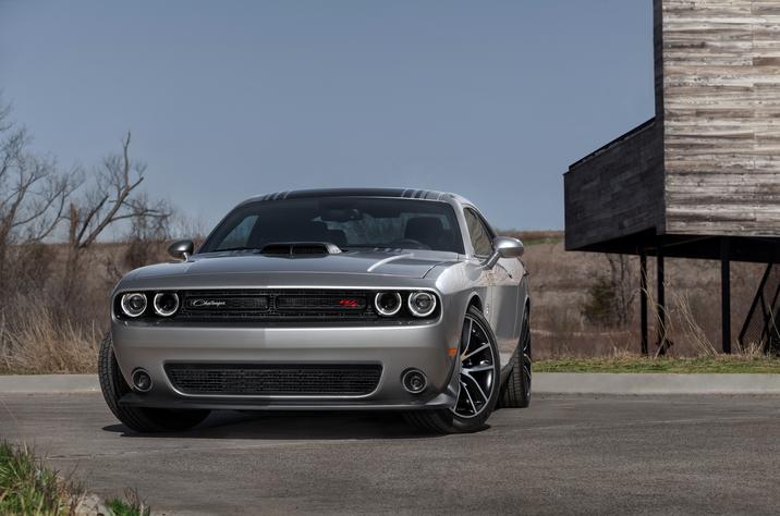 2018 Dodge Challenger 293 HEMI Scat Pack Shaker Front Silver Exterior 2018 Dodge Challenger 293 HEMI Scat Pack Shaker Front Silver Exterior