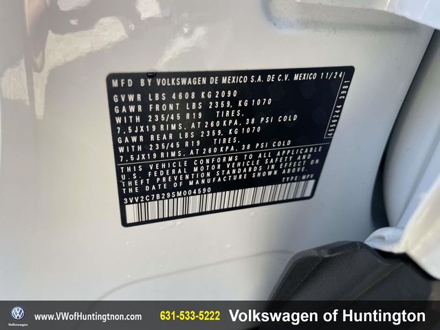 2025 Volkswagen Taos SE Black - Photo 8
