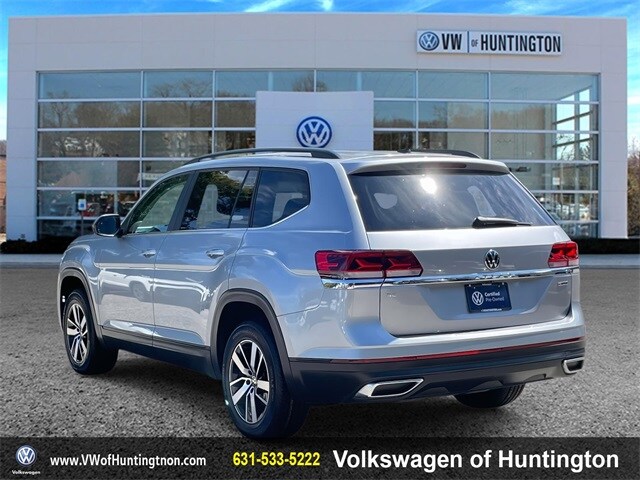 2022 Volkswagen Atlas SE photo 3