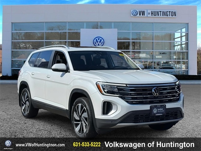 2025 Volkswagen Atlas SEL's photo